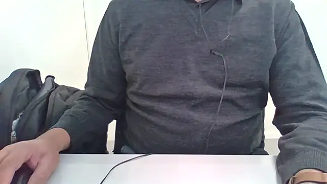 Snapshot of Moreno_Casado_Safado chatting on 01-12-26, 12:54 Moreno Casado Safado online show from 01-12-26, 12:54