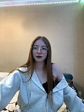 Snapshot of Eseniya_ chatting on 01-14-26, 11:16 Eseniya online show from 01-14-26, 11:16