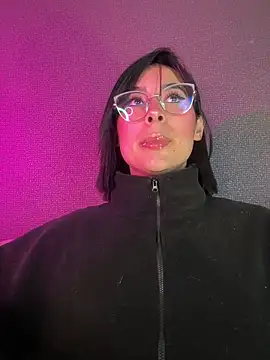 luna gv online show from 01-14-26, 09:48