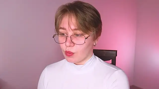 Snapshot of starsonthesky chatting on 02-16-26, 07:59 starsonthesky online show from 02-16-26, 07:59