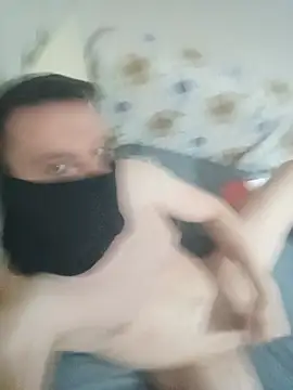 Snapshot of oildickturk chatting on 06-21-26, 08:44 oildickturk online show from 06-21-26, 08:44