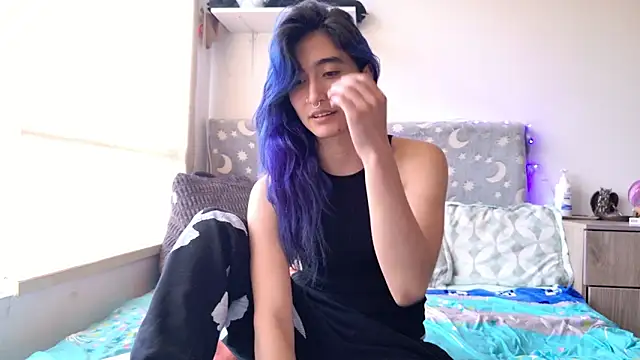 LunaisBack online show from 02-20-26, 09:48