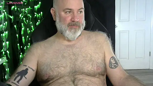 Snapshot of XJJ77x chatting on 02-07-26, 02:37 XJJ77x online show from 02-07-26, 02:37