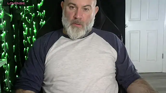 Snapshot of XJJ77x chatting on 02-10-26, 02:15 XJJ77x online show from 02-10-26, 02:15