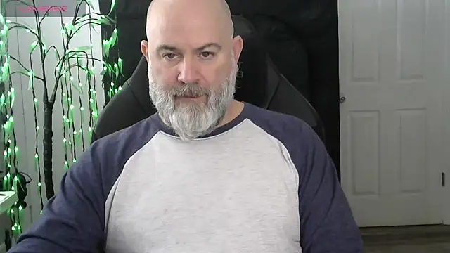 XJJ77x online show from 02-25-26, 02:37