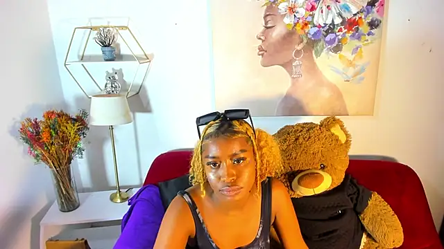 Snapshot of erika_lyrics chatting on 06-24-26, 01:26 erika lyrics online show from 06-24-26, 01:26