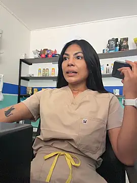 Snapshot of Sarah_Hinata chatting on 01-08-26, 01:35 Sarah Hinata online show from 01-08-26, 01:35