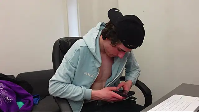 Daniel Shawnn online show from 04-03-26, 12:47