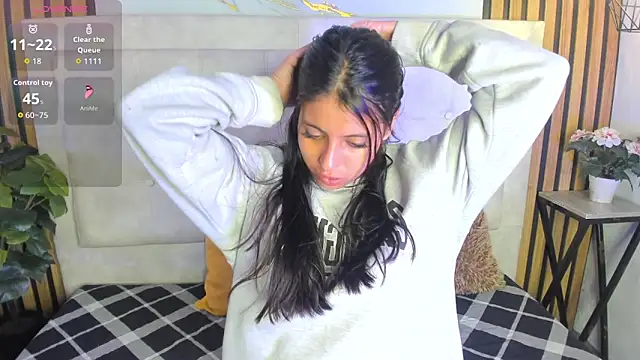 Snapshot of Silver_Breeze chatting on 03-02-26, 02:36 Silver Breeze online show from 03-02-26, 02:36