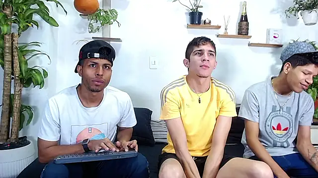 Interracial Snow Bunny online show from 02-17-26, 03:08