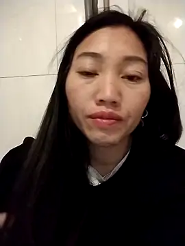 Snapshot of Lovephay8x chatting on 02-11-26, 11:43 Lovephay8x online show from 02-11-26, 11:43