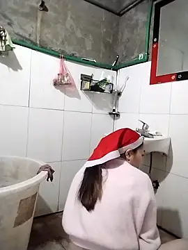 Snapshot of Lovephay8x chatting on 02-12-26, 12:33 Lovephay8x online show from 02-12-26, 12:33