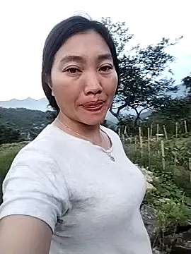Snapshot of Lovephay8x chatting on 06-06-26, 11:48 Lovephay8x online show from 06-06-26, 11:48
