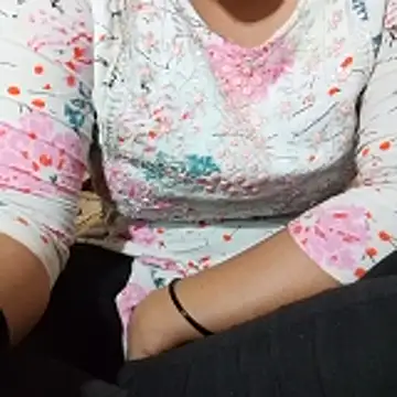 Snapshot of model_simran chatting on 03-10-26, 04:12 model simran online show from 03-10-26, 04:12