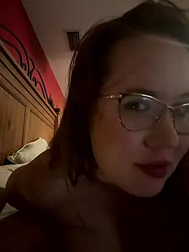 honeybee2033 online show from 01-09-26, 10:11