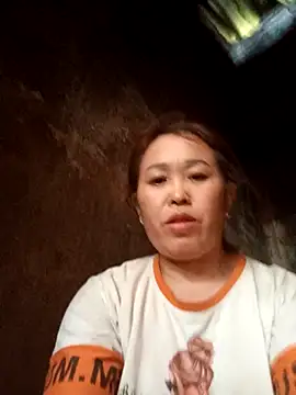 dakota-kis online show from 04-12-26, 01:32