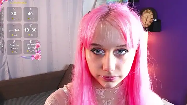 Snapshot of EliseTang chatting on 01-06-26, 03:43 EliseTang online show from 01-06-26, 03:43