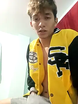 Snapshot of Andy_Kein chatting on 02-26-26, 05:28 Andy Kein online show from 02-26-26, 05:28