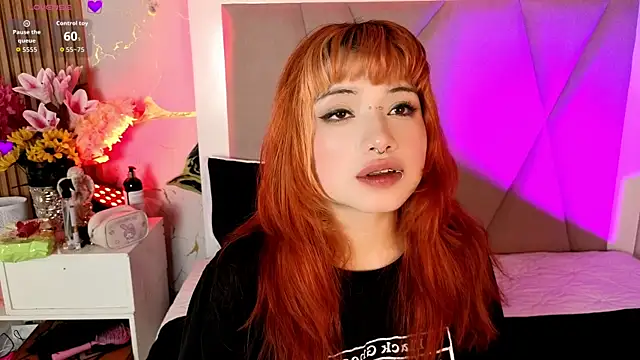 Sienna Desiree online show from 03-08-26, 05:22