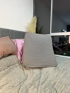 Talia Foxx online show from 04-08-26, 11:48