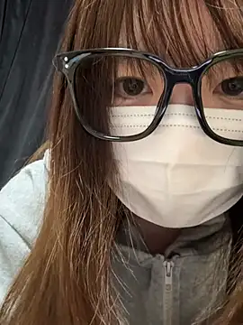 Snapshot of rena__snow chatting on 03-15-26, 08:20 rena snow online show from 03-15-26, 08:20