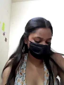 Snapshot of sexyyy_sonia chatting on 06-14-26, 04:14 sexyyy sonia online show from 06-14-26, 04:14