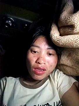 Snapshot of Hiniyk2 chatting on 05-07-26, 03:28 Hiniyk2 online show from 05-07-26, 03:28