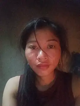 Snapshot of Hiniyk2 chatting on 07-13-26, 10:45 Hiniyk2 online show from 07-13-26, 10:45
