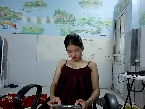 Snapshot of Navy_Vina chatting on 06-02-26, 01:24 Navy Vina online show from 06-02-26, 01:24