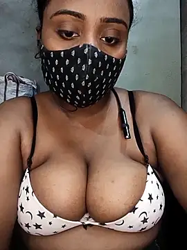 Hotty Nishaa online show from 04-03-26, 10:57