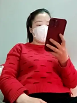 Snapshot of Faded_pink chatting on 01-12-26, 02:33 Faded pink online show from 01-12-26, 02:33