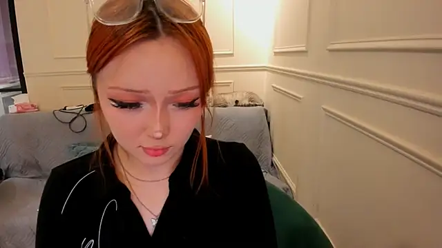 Snapshot of kiyoko_yun chatting on 05-26-26, 01:18 kiyoko yun online show from 05-26-26, 01:18