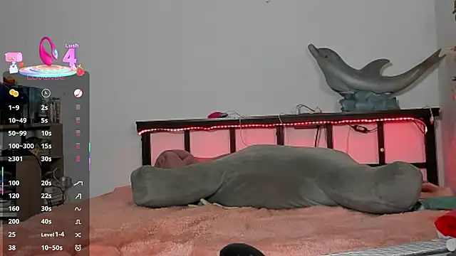 YoungSophie online show from 02-23-25, 10:20