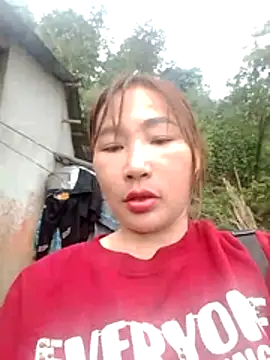 Snapshot of Fading_roses chatting on 03-18-26, 09:12 Fading roses online show from 03-18-26, 09:12