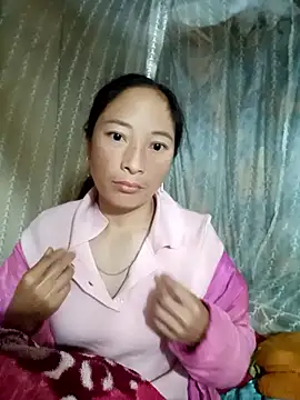 Snapshot of muamua99 chatting on 01-05-26, 11:19 muamua99 online show from 01-05-26, 11:19