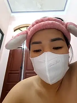 Snapshot of seduza-hyun chatting on 01-14-26, 02:28 seduza-hyun online show from 01-14-26, 02:28