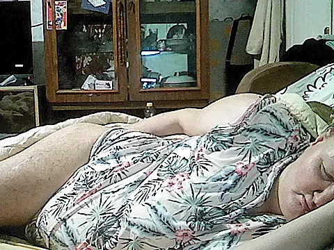Snapshot of nataly4560 chatting on 04-28-26, 01:15 nataly4560 online show from 04-28-26, 01:15