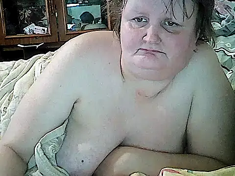 Snapshot of nataly4560 chatting on 05-10-26, 05:18 nataly4560 online show from 05-10-26, 05:18