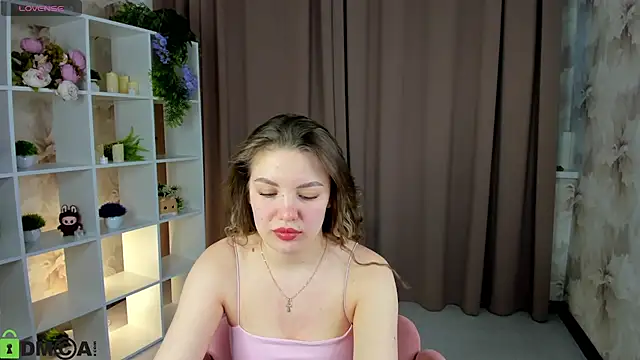 Snapshot of TessaDavidson chatting on 03-04-26, 01:06 TessaDavidson online show from 03-04-26, 01:06