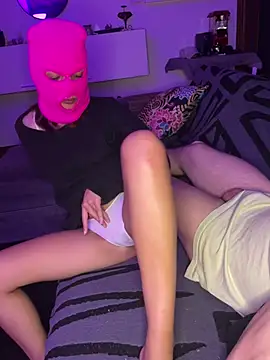 Snapshot of Bbface1905 chatting on 02-22-26, 09:02 Bbface1905 online show from 02-22-26, 09:02