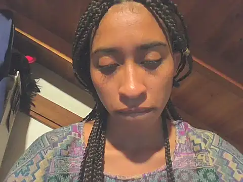 Snapshot of Kharol_cool chatting on 01-14-26, 02:50 Kharol cool online show from 01-14-26, 02:50