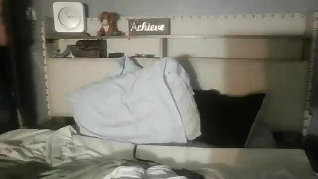 Derrick7799 online show from 01-08-26, 07:43