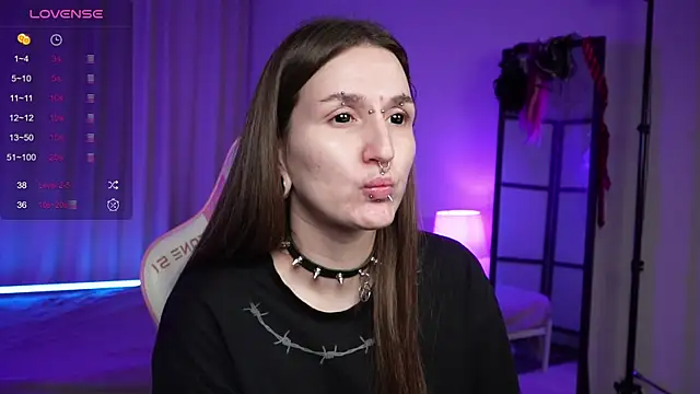 Alice Goth online show from 07-22-26, 07:33