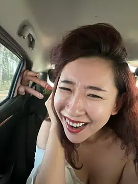 Jingjingxiang-520 online show from 06-13-26, 11:57