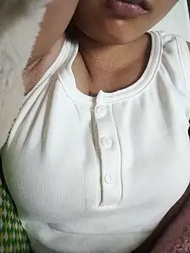 Snapshot of na8008 chatting on 01-14-26, 01:39 na8008 online show from 01-14-26, 01:39