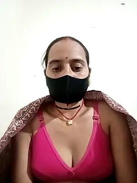 Snapshot of Madhuri_Love143 chatting on 02-06-26, 03:04 Madhuri Love143 online show from 02-06-26, 03:04