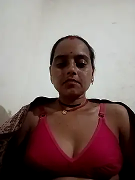 Snapshot of Madhuri_Love143 chatting on 02-12-26, 02:01 Madhuri Love143 online show from 02-12-26, 02:01