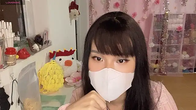 Tieu-May online show from 03-10-26, 08:25