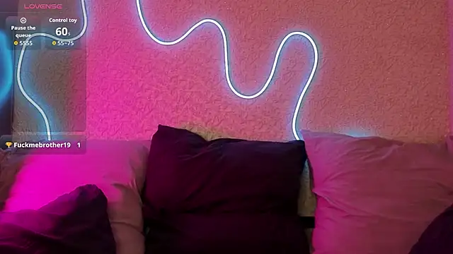 ValeryAlfie online show from 03-09-26, 04:11