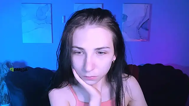 Snapshot of sweetie_chloe_ chatting on 02-10-26, 11:36 sweetie chloe online show from 02-10-26, 11:36